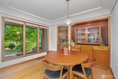 726 N 137th Street, Seattle, WA 98133 - Photo 7