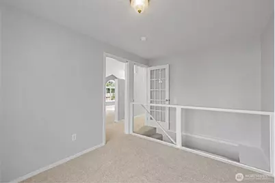 8 Lakewood Oaks Drive SW, Lakewood, WA 98499 - Photo 5