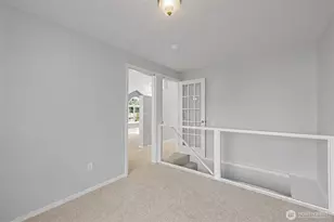 8 Lakewood Oaks Dr SW, Lakewood, WA 98499 - Photo 5