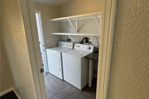 2168 Norman Dr, Oak Harbor, WA 98277 - Photo 11