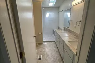 2168 Norman Dr, Oak Harbor, WA 98277 - Photo 3