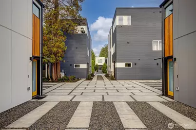 4411 S Holly Street, Seattle, WA 98118 - Photo 3