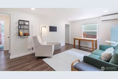 9440 35th Avenue SW, Seattle, WA 98126 - Photo 5