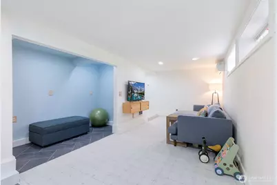 9440 35th Avenue SW, Seattle, WA 98126 - Photo 21