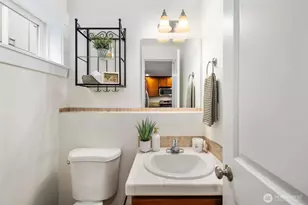 337 N 105th St, Seattle, WA 98133 - Photo 19