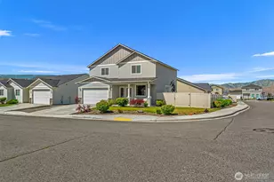 130 S Mystical Ave, East Wenatchee, WA 98802 - Photo 3