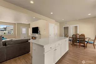 130 S Mystical Ave, East Wenatchee, WA 98802 - Photo 7