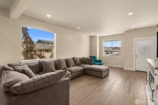 130 S Mystical Ave, East Wenatchee, WA 98802 - Photo 5