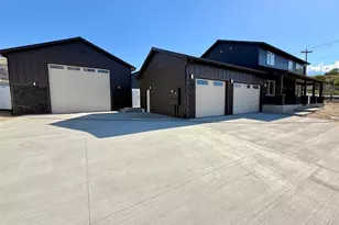 22 Benjamin Pl, Malaga, WA 98828 - Photo 3