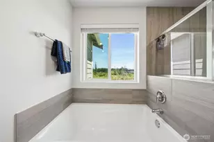 19429 137th Ave Ct E, Graham, WA 98338 - Photo 23
