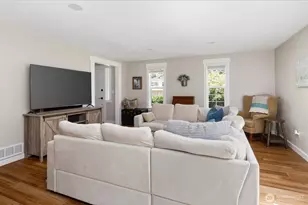 1565 SW Putnam Dr, Oak Harbor, WA 98277 - Photo 5