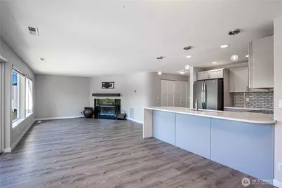 808 W Manson Highway #B202, Chelan, WA 98816 - Photo 7