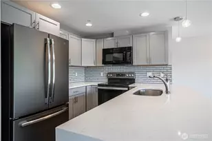 808 W Manson Hwy, Chelan, WA 98816 - Photo 5