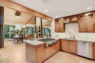13020 Squak Mountain Rd SE, Issaquah, WA 98027 - Photo 13