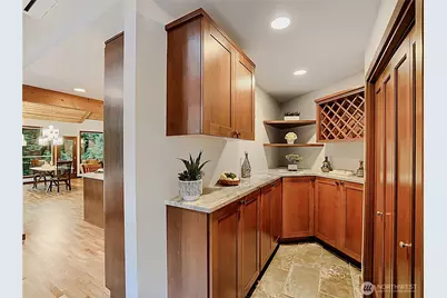 13020 Squak Mountain Road SE, Issaquah, WA 98027 - Photo 17