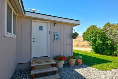 1240 W Huntzinger Road, Selah, WA 98942 - Photo 15