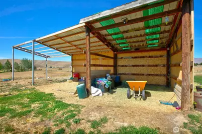 1240 W Huntzinger Road, Selah, WA 98942 - Photo 13