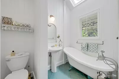 410 Lincoln Street, Port Townsend, WA 98368 - Photo 11