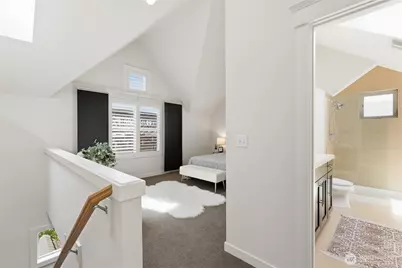 3128 Franklin Avenue E #B, Seattle, WA 98102 - Photo 23
