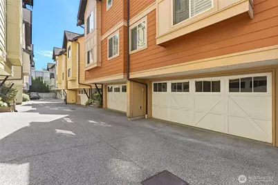 3128 Franklin Avenue E #B, Seattle, WA 98102 - Photo 29