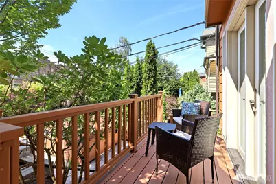 3128 Franklin Avenue E #B, Seattle, WA 98102 - Photo 13