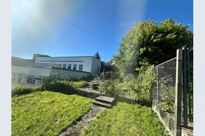 1210 35th Street, Everett, WA 98201 - Photo 3
