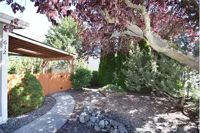612 N Seventh Avenue, Sequim, WA 98382 - Photo 3