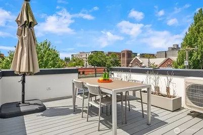 422 10th Avenue E #F, Seattle, WA 98102 - Photo 17