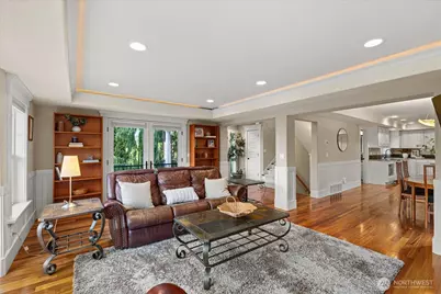 825 Kirkland Way, Kirkland, WA 98033 - Photo 5