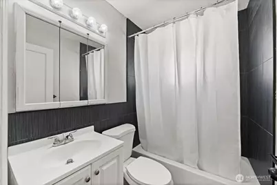 1816 S Sprague Avenue, Tacoma, WA 98405 - Photo 29