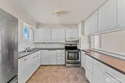 1816 S Sprague Avenue, Tacoma, WA 98405 - Photo 15