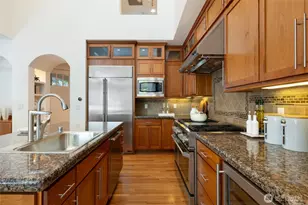 716 99th Ave NE, Bellevue, WA 98004 - Photo 7