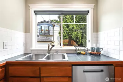 7114 California Avenue SW #A, Seattle, WA 98136 - Photo 7