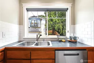 7114 California Ave SW, Seattle, WA 98136 - Photo 7