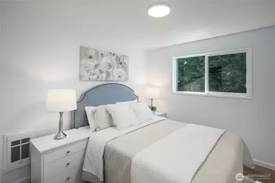 7705 E Casino Road, Everett, WA 98203 - Photo 17