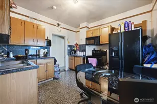 802 S 11th Ave, Pasco, WA 99301 - Photo 5