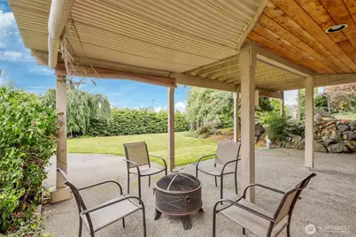 876 Rocky Point Drive, Camano Island, WA 98282 - Photo 27
