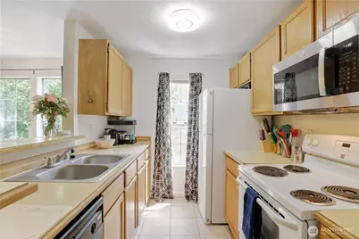 1800 NE John Carlson Road #A104, Bremerton, WA 98311 - Photo 11