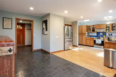 29601 131 Avenue SW, Vashon, WA 98070 - Photo 3
