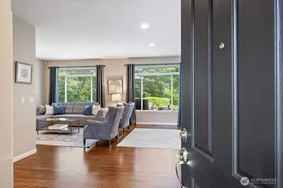 469 243rd Place SE, Sammamish, WA 98074 - Photo 3