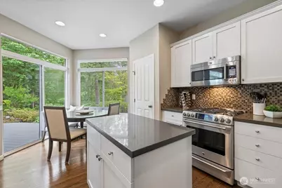 469 243rd Place SE, Sammamish, WA 98074 - Photo 11