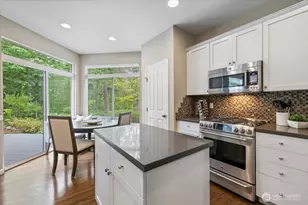 469 243rd Pl SE, Sammamish, WA 98074 - Photo 11