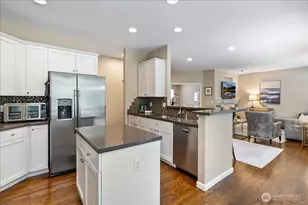 469 243rd Pl SE, Sammamish, WA 98074 - Photo 9