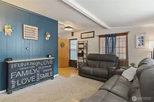 4039 SE Harriet St, Port Orchard, WA 98366 - Photo 3