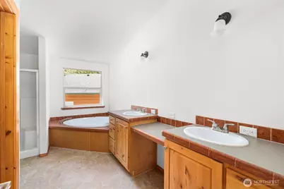 59248 Rockport Cascade Road, Rockport, WA 98283 - Photo 17
