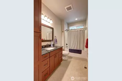 15324 Glenshire Place SW, Port Orchard, WA 98367 - Photo 17