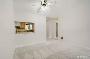 11114 NE 125th Ln, Kirkland, WA 98034 - Photo 5