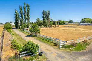 10820 Dune Lake Loop SE, Moses Lake, WA 98837 - Photo 1