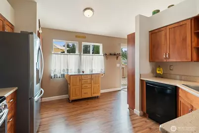 3507 Nanette Lane SE, Port Orchard, WA 98366 - Photo 9