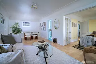 511 N 76th St, Seattle, WA 98103 - Photo 5